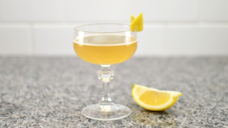 bees knees kombucha mocktail